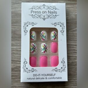 Reusable Press on Nails